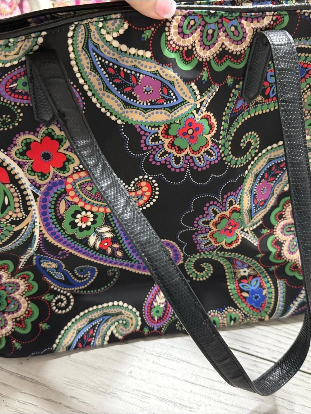 Vera Bradley Black Multicolor Paisley Floral Neoprene fabric Tote